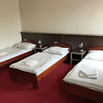 Aranytal Panzio לינה וארוחת בוקר 4*
