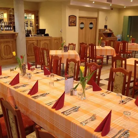 Alojamento de Acomodação e Pequeno-almoço Aranytál Panzió